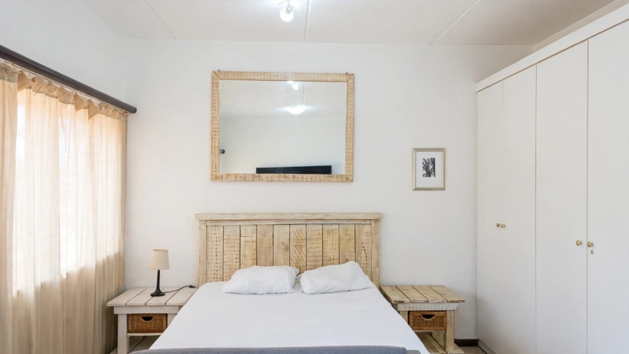 To Let 1 Bedroom Property for Rent in Paulshof Gauteng