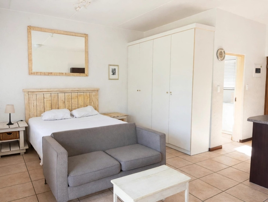 To Let 1 Bedroom Property for Rent in Paulshof Gauteng