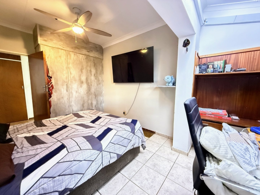 4 Bedroom Property for Sale in Queenswood Gauteng