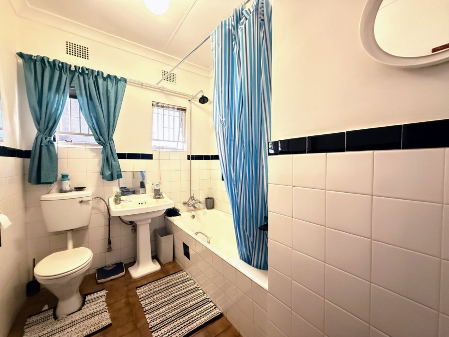 4 Bedroom Property for Sale in Queenswood Gauteng