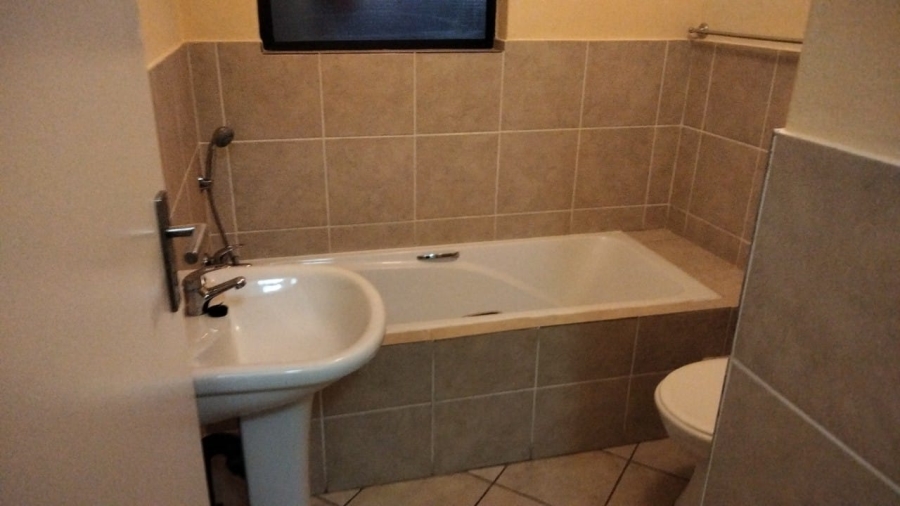 2 Bedroom Property for Sale in Theresa Park Gauteng
