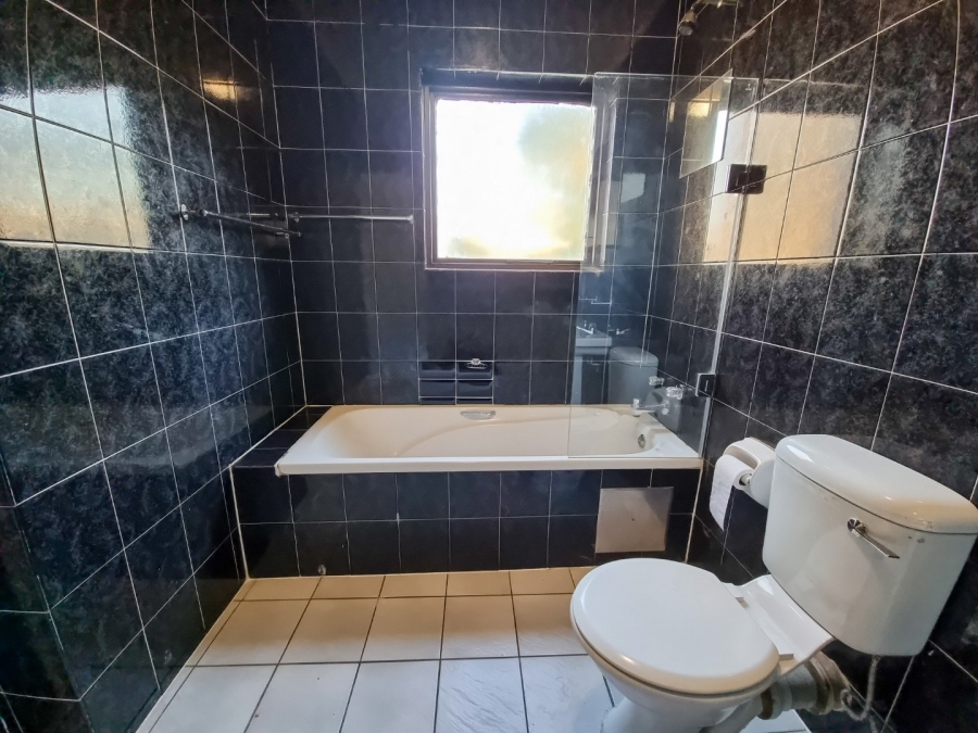 2 Bedroom Property for Sale in New Market Park Gauteng