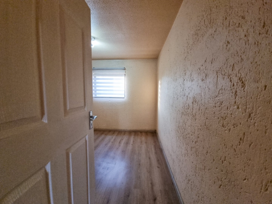 2 Bedroom Property for Sale in New Market Park Gauteng