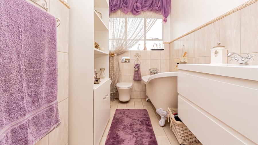 3 Bedroom Property for Sale in Croydon Gauteng