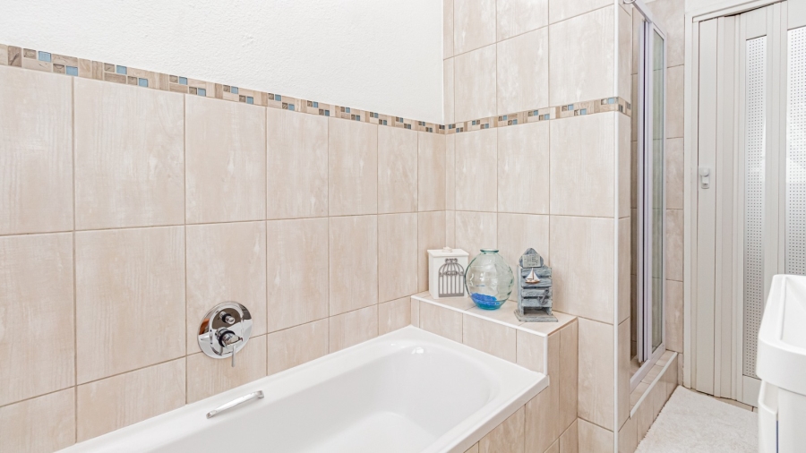 3 Bedroom Property for Sale in Croydon Gauteng