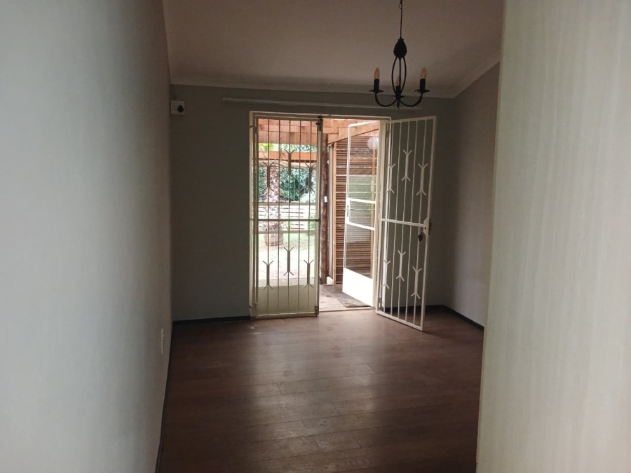 To Let 2 Bedroom Property for Rent in Jatniel Gauteng