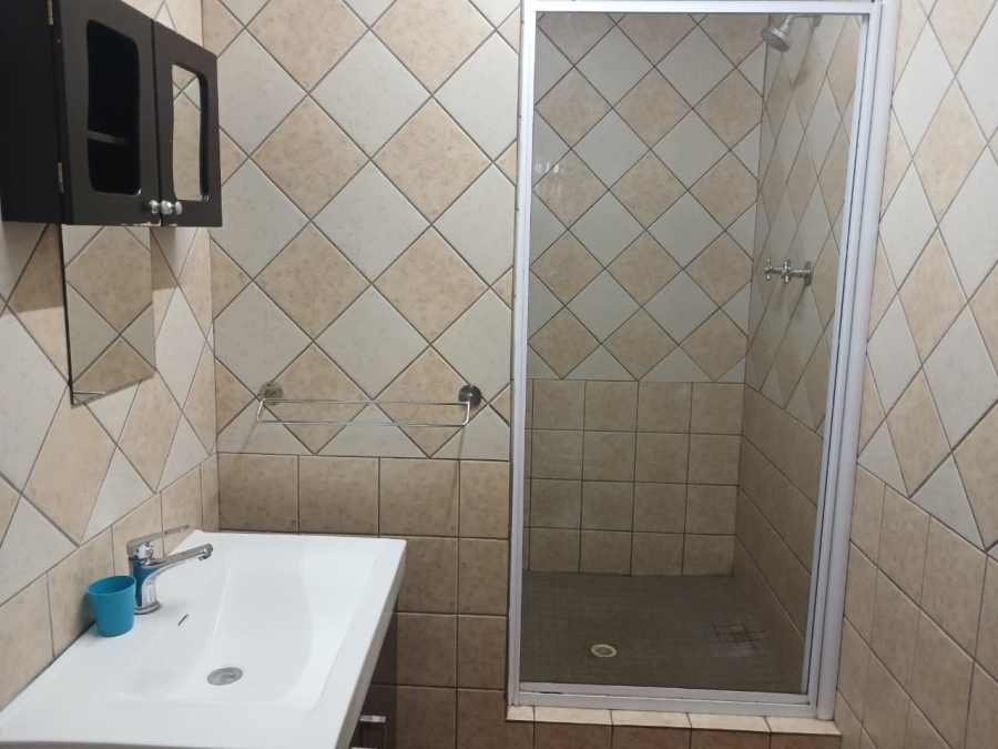 To Let 2 Bedroom Property for Rent in Jatniel Gauteng