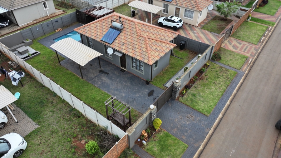 3 Bedroom Property for Sale in Sky City Gauteng