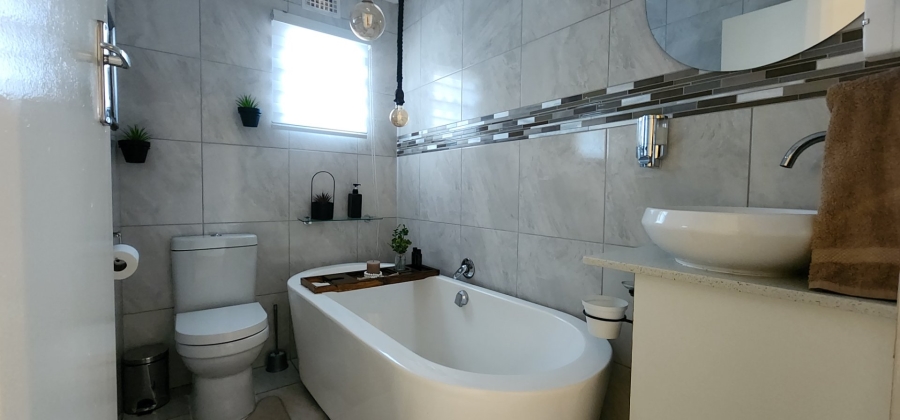 3 Bedroom Property for Sale in Sky City Gauteng
