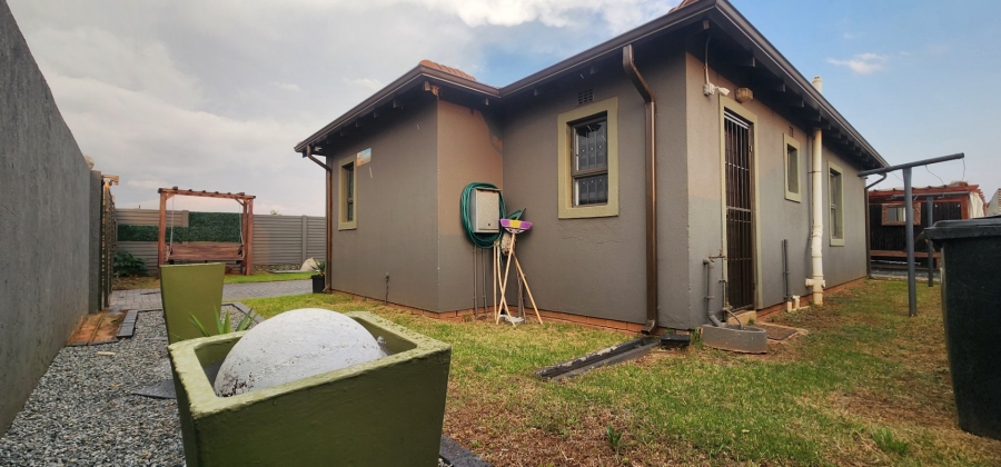 3 Bedroom Property for Sale in Sky City Gauteng