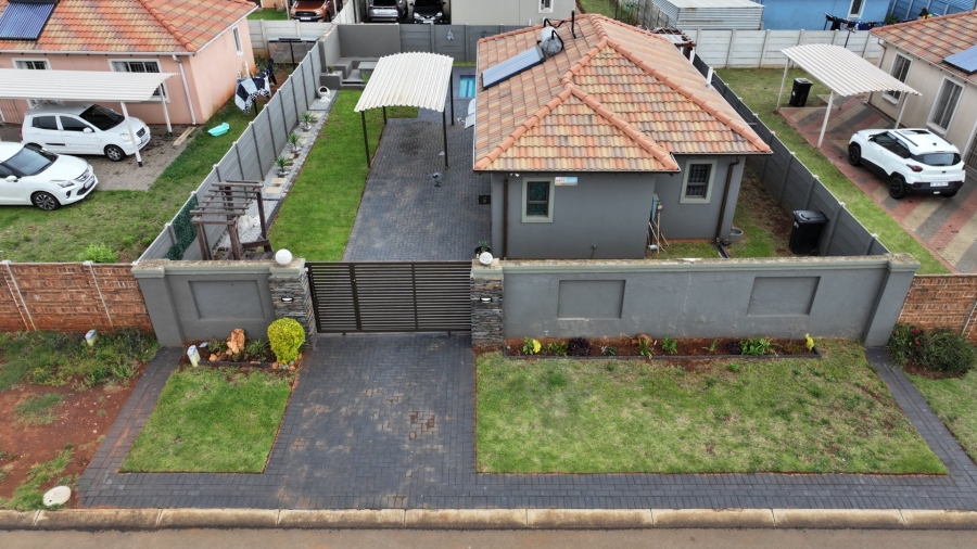 3 Bedroom Property for Sale in Sky City Gauteng