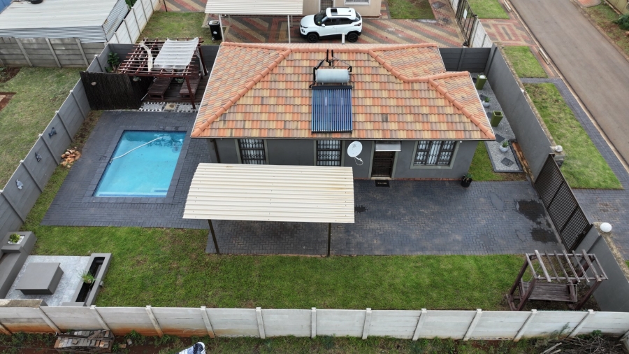 3 Bedroom Property for Sale in Sky City Gauteng