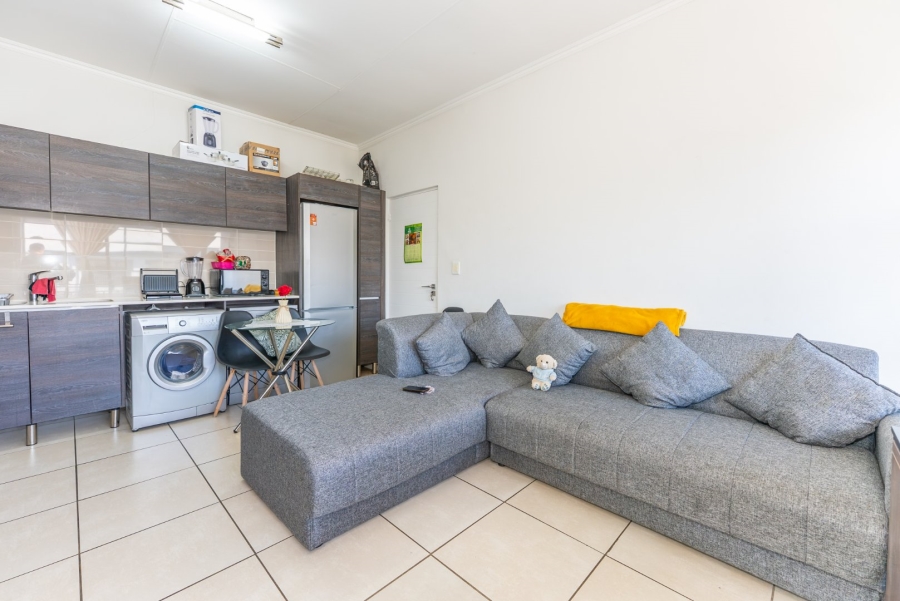 1 Bedroom Property for Sale in Modderfontein Gauteng