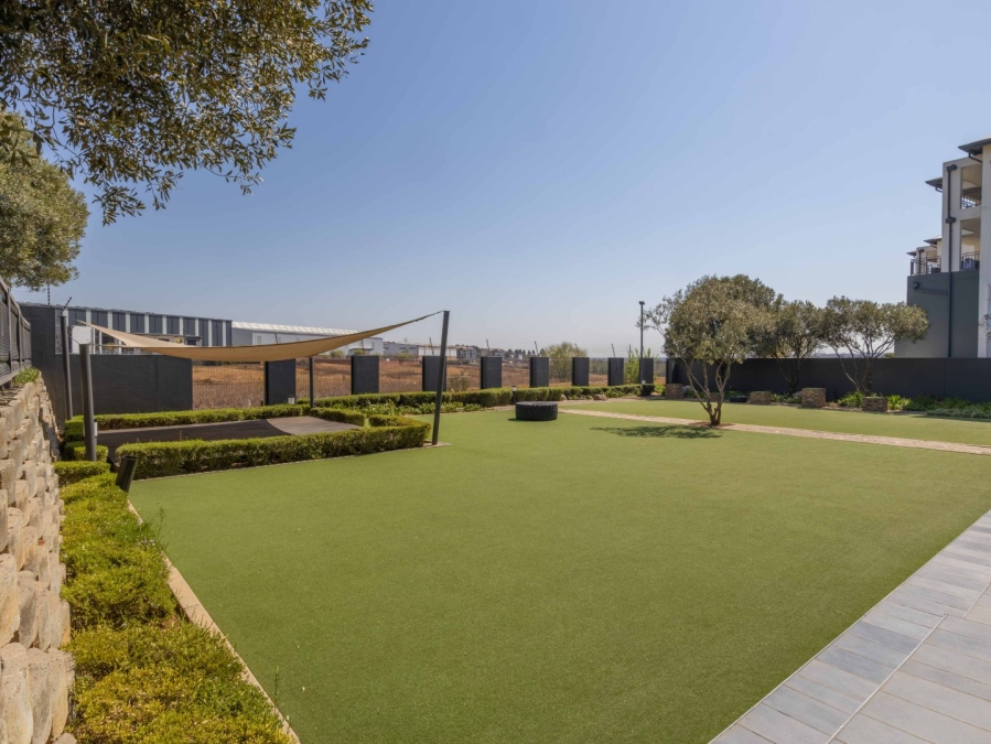 1 Bedroom Property for Sale in Modderfontein Gauteng