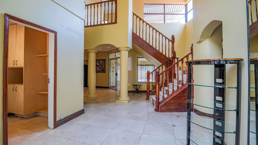 6 Bedroom Property for Sale in Bedfordview Gauteng