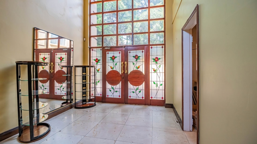 6 Bedroom Property for Sale in Bedfordview Gauteng