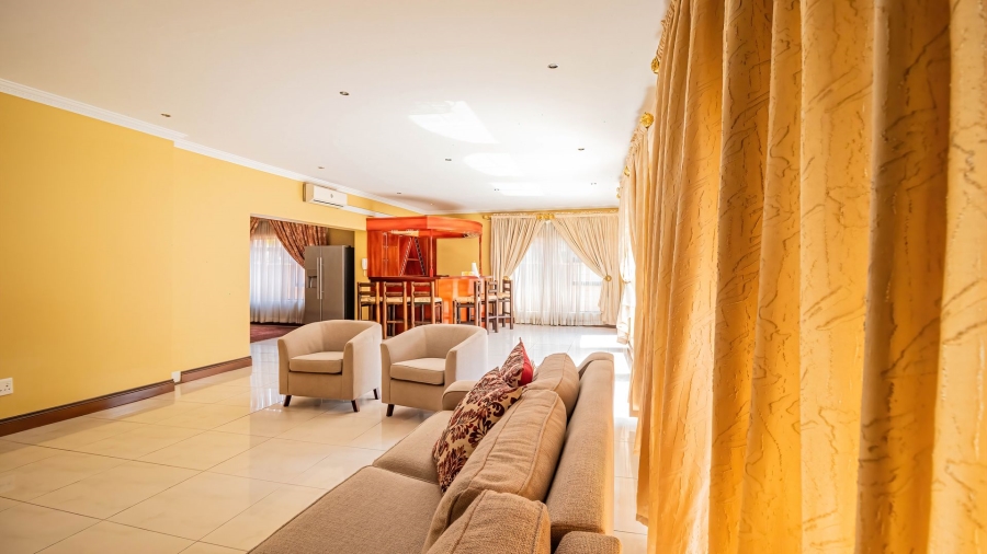 6 Bedroom Property for Sale in Bedfordview Gauteng