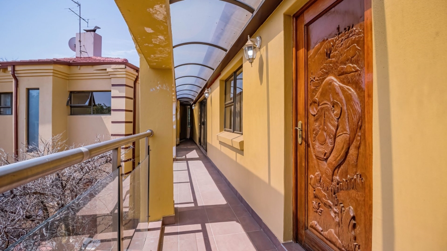 6 Bedroom Property for Sale in Bedfordview Gauteng