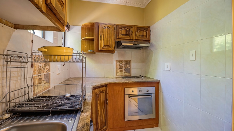 6 Bedroom Property for Sale in Bedfordview Gauteng