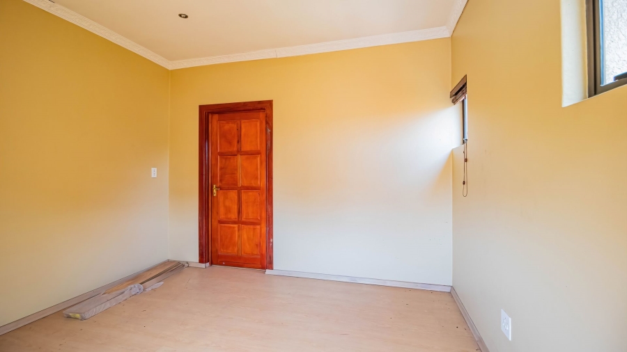 6 Bedroom Property for Sale in Bedfordview Gauteng