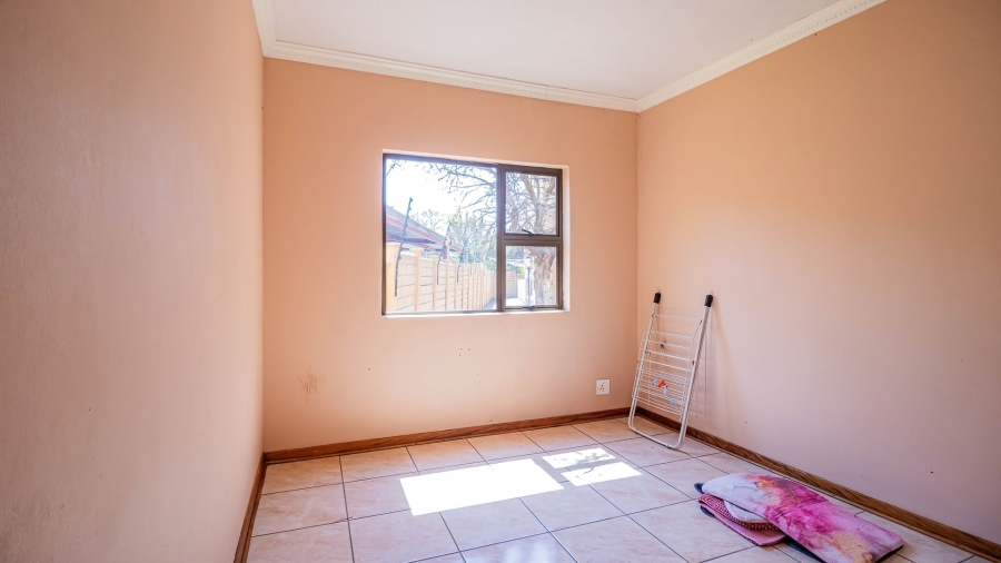 6 Bedroom Property for Sale in Bedfordview Gauteng