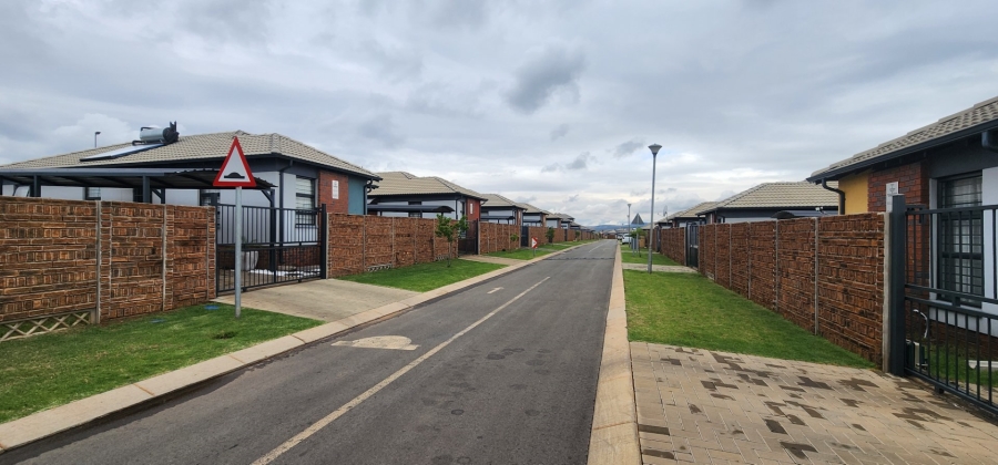3 Bedroom Property for Sale in Sky City Gauteng