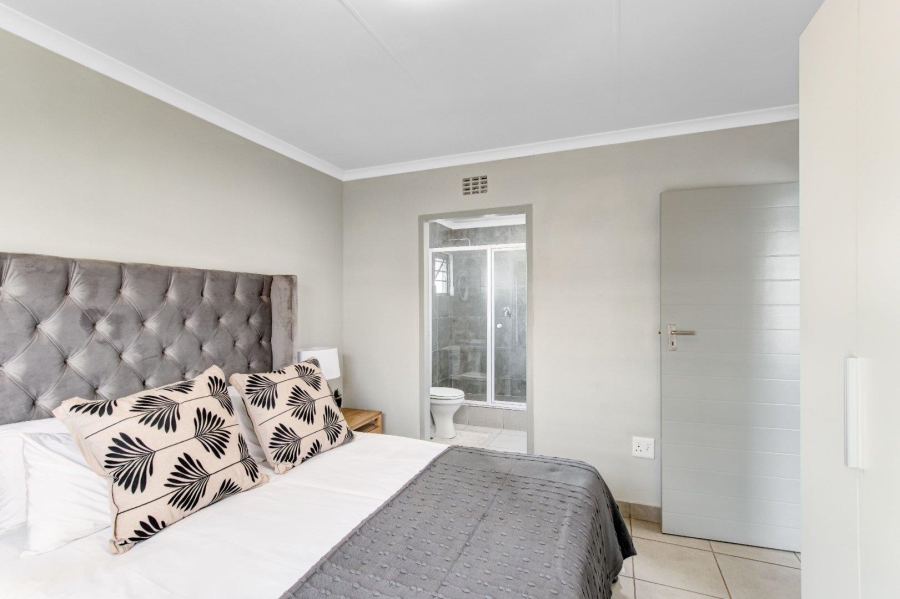 3 Bedroom Property for Sale in Sky City Gauteng