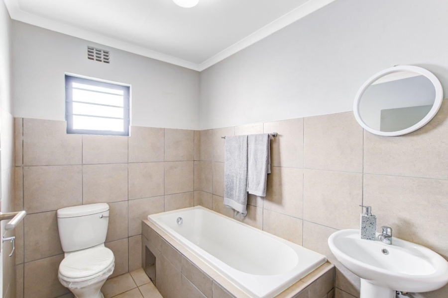 3 Bedroom Property for Sale in Sky City Gauteng