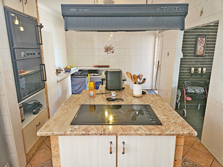 4 Bedroom Property for Sale in Norkem Park Gauteng