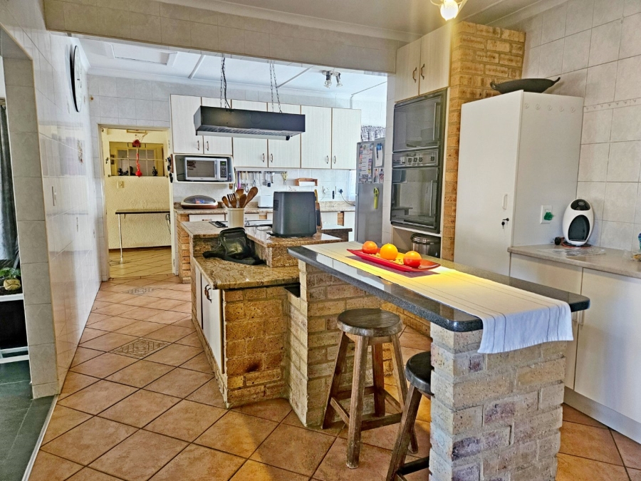 4 Bedroom Property for Sale in Norkem Park Gauteng