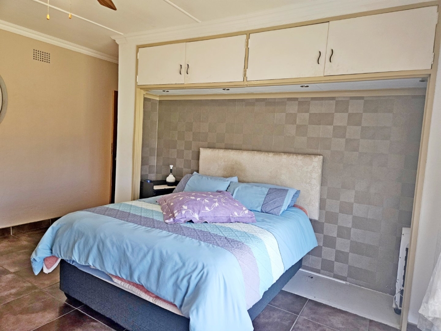 4 Bedroom Property for Sale in Norkem Park Gauteng