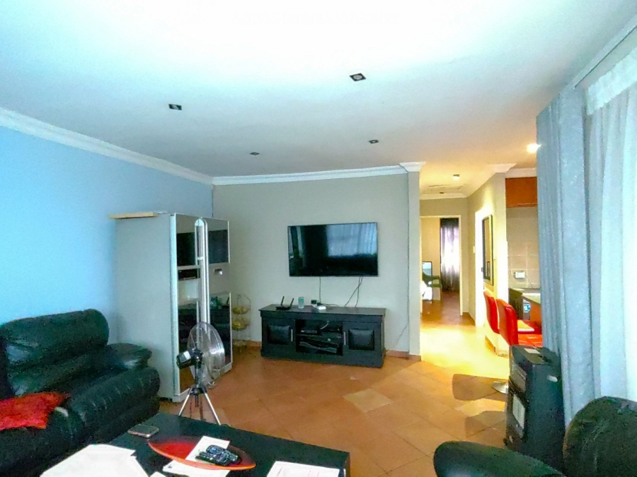 3 Bedroom Property for Sale in The Orchards Gauteng