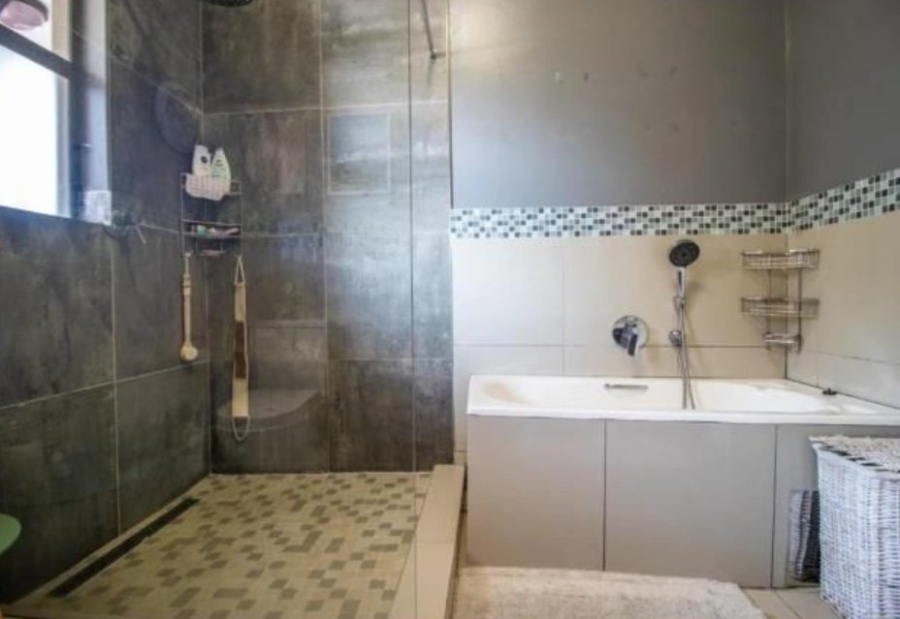 3 Bedroom Property for Sale in Solheim Gauteng
