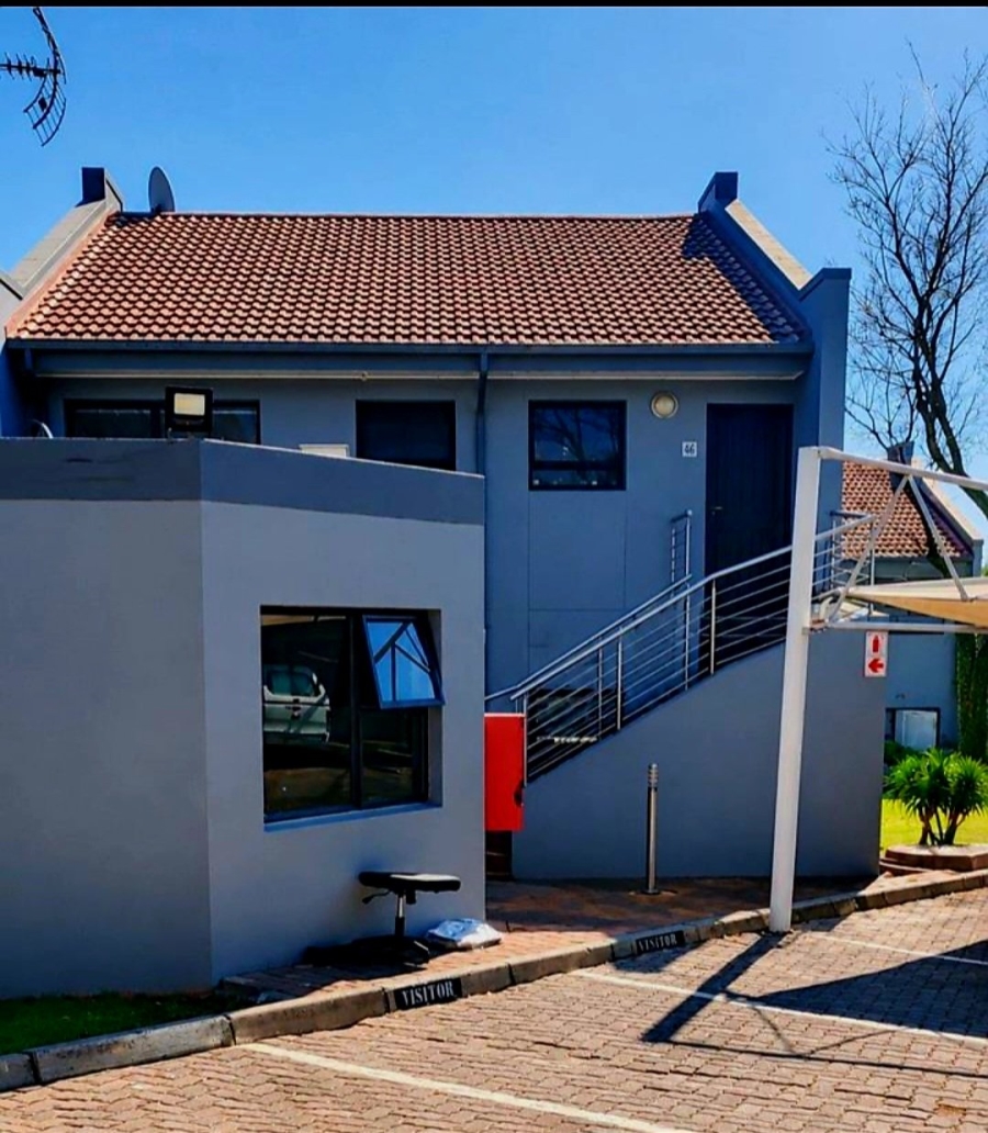 2 Bedroom Property for Sale in Bedfordview Gauteng
