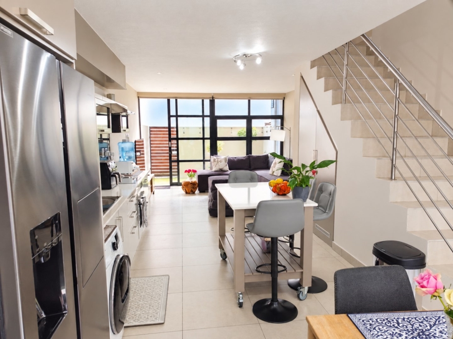 2 Bedroom Property for Sale in Die Wilgers Gauteng