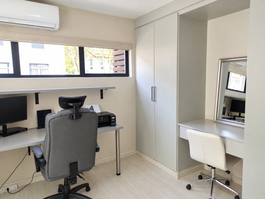 2 Bedroom Property for Sale in Die Wilgers Gauteng