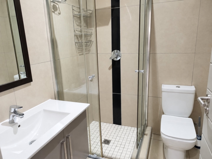 2 Bedroom Property for Sale in Die Wilgers Gauteng