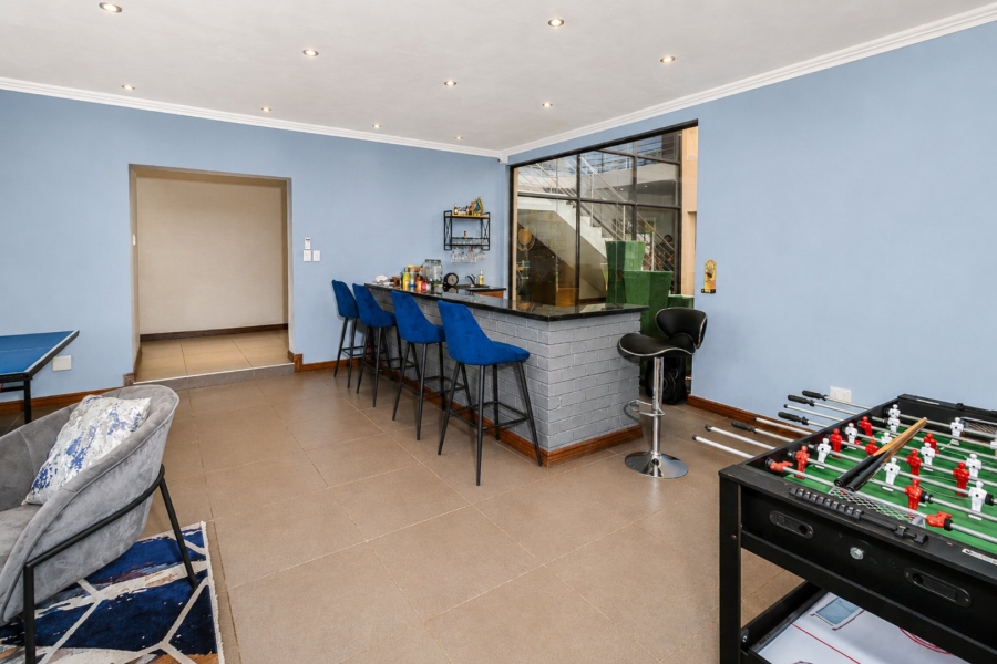 To Let 4 Bedroom Property for Rent in Summerset Gauteng