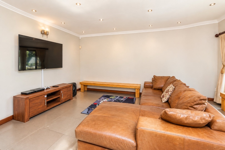 To Let 4 Bedroom Property for Rent in Summerset Gauteng