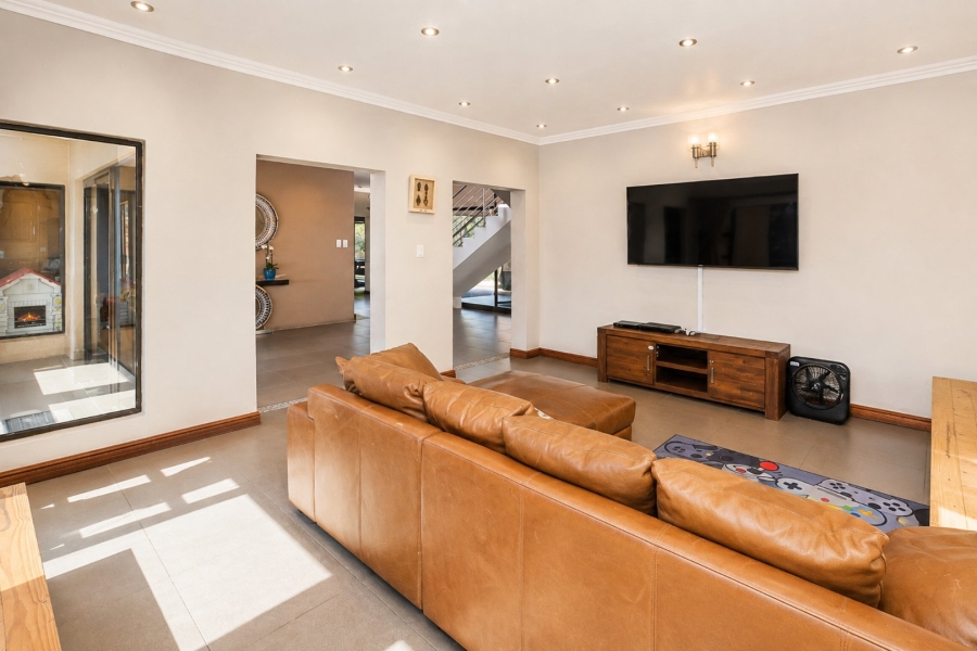 To Let 4 Bedroom Property for Rent in Summerset Gauteng