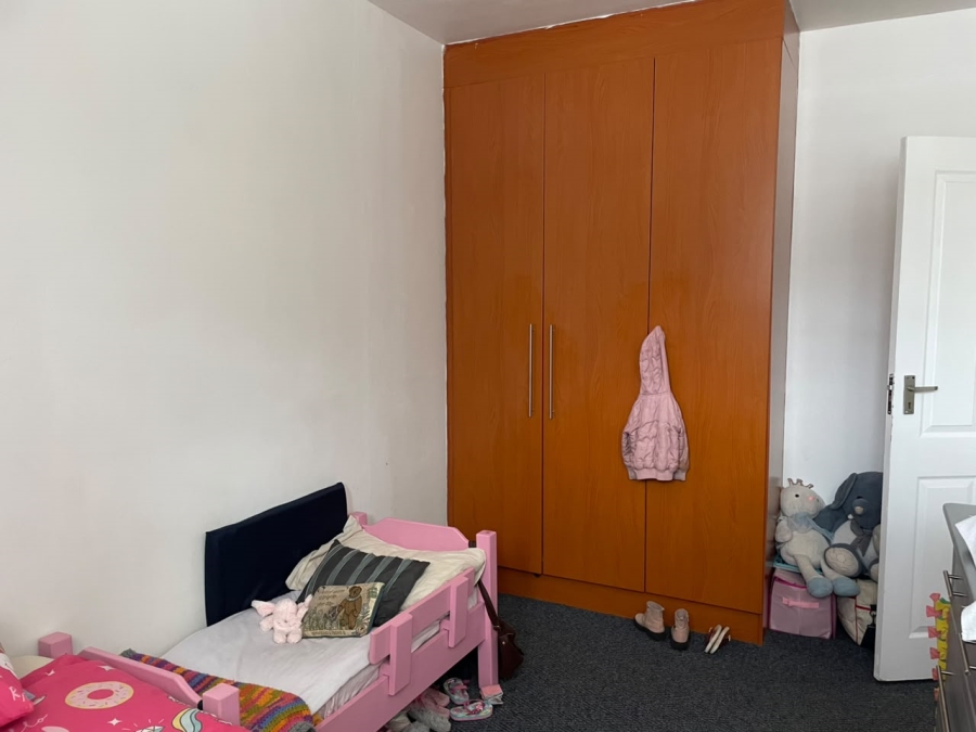 2 Bedroom Property for Sale in Florida Park Gauteng