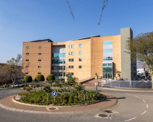 To Let Commercial Property for Rent in Vorna Valley Gauteng