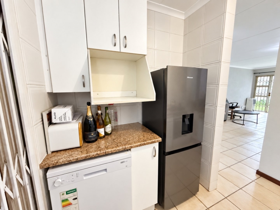 2 Bedroom Property for Sale in Sunninghill Gauteng