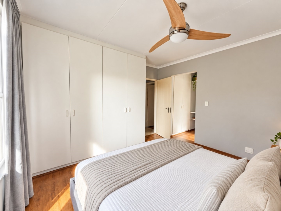 2 Bedroom Property for Sale in Sunninghill Gauteng