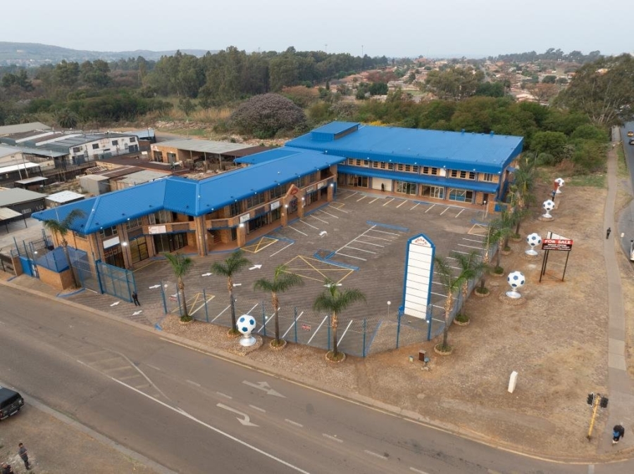  Bedroom Property for Sale in Jan Niemand Park Gauteng