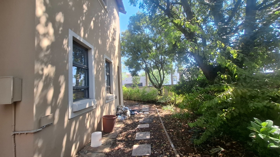  Bedroom Property for Sale in Fourways Gauteng