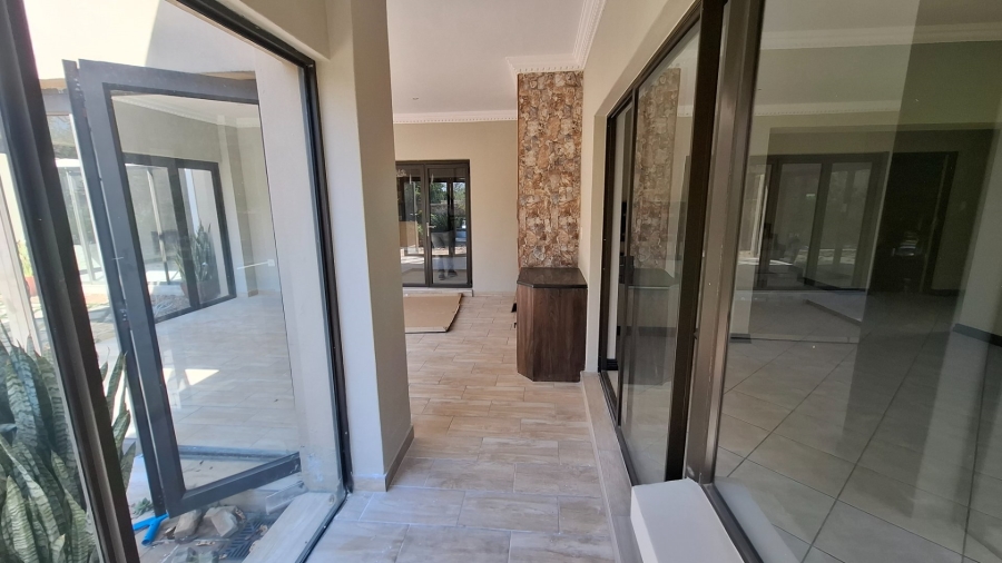  Bedroom Property for Sale in Fourways Gauteng