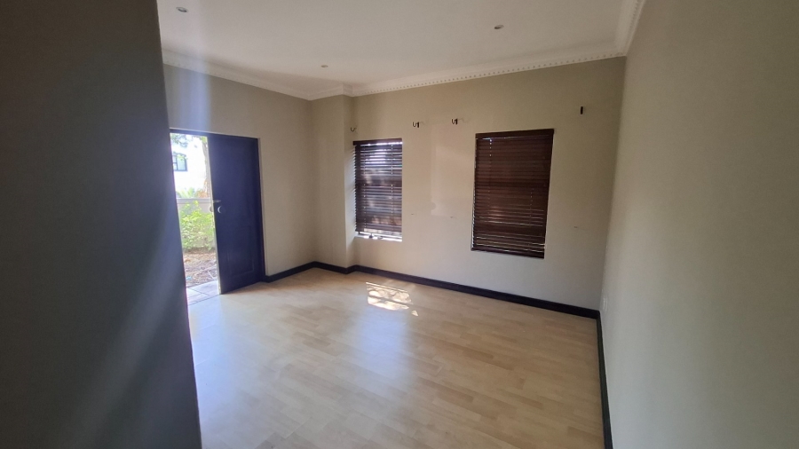  Bedroom Property for Sale in Fourways Gauteng