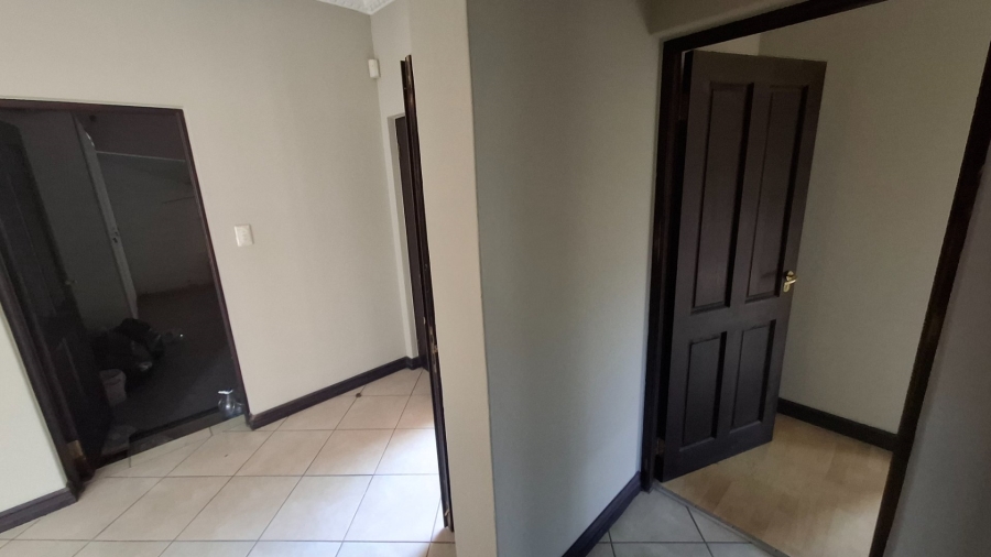  Bedroom Property for Sale in Fourways Gauteng