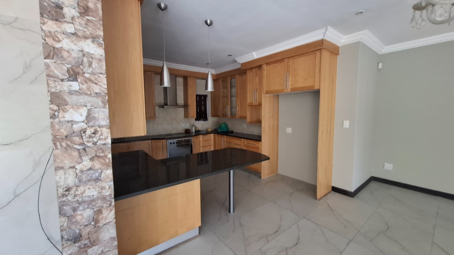  Bedroom Property for Sale in Fourways Gauteng